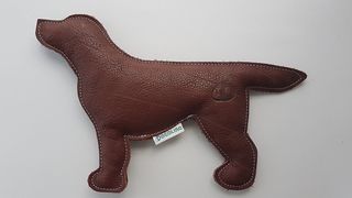 Wurfspielzeug "Hund" aus Naturleder
