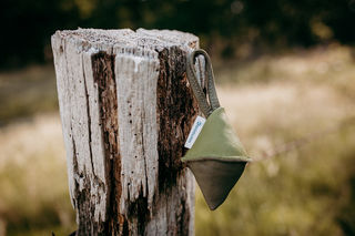 Schleuderball aus Naturleder &Oslash; ca. 12cm