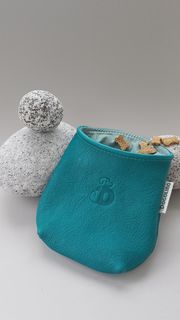 Kleiderschutztasche f&uuml;r Leckerlis aus Naturleder