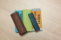 Halsbandcover mit Wunschstickerei