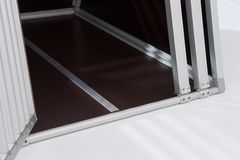 Alu-Hundebox Tiefe 93 cm