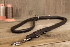 Lederleine "rundgen&auml;ht" rot / silberfarben 2 m / 10 mm