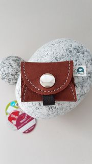 Markenm&auml;ppchen aus Naturleder