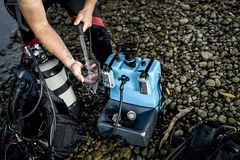 Hand- und Duschbrause-Set f&uuml;r mobiles Waschbecken